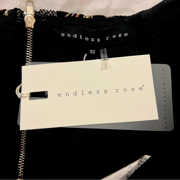 Endless Rose Floral Velvet Crop Top  Size XS - Picture 3 of 5